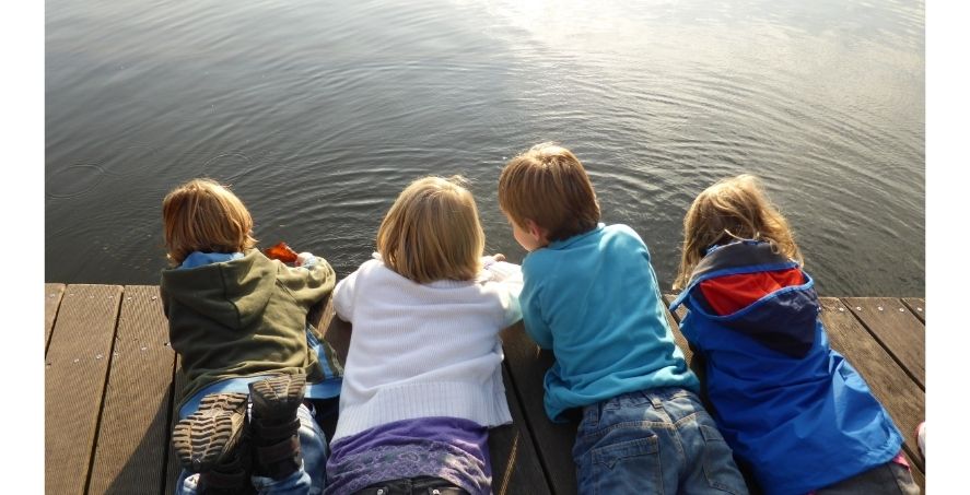 Isomatten, Schlafsäcke und Campingzubehör für Kinder in Berkersheim gesucht!