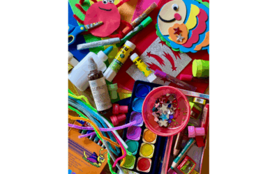 Riedberg: Bastelmaterial gesucht