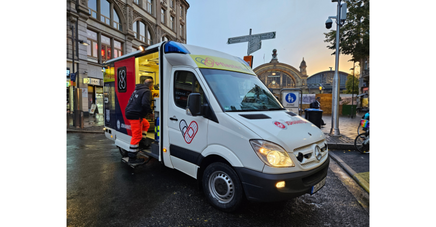Pflasterlaster im Einsatz – medizinische Erstversorgung direkt auf der Straße