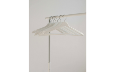 Kleidung für Herren in Gr. L/XXL in Seckbach gesucht