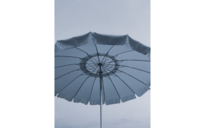 Sonnen- bzw. Regenschirme in Bockenheim gesucht